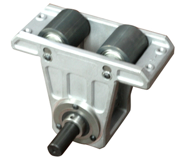 YL-25 中驱动涨紧轮座